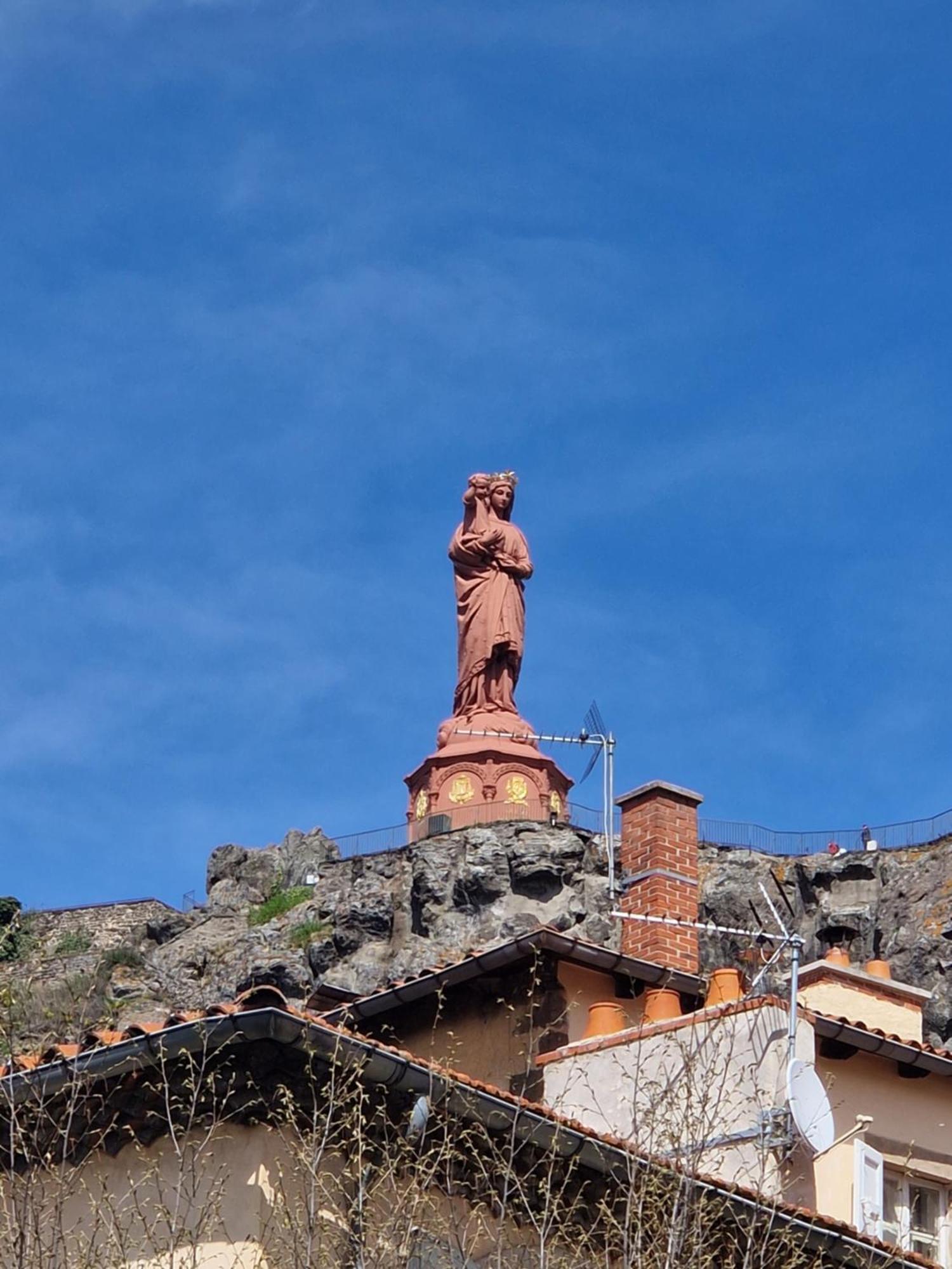 Gite Des Tables - Cathedrale, Coeur Historique, Vue Le Puy-en-Velay 外观 照片